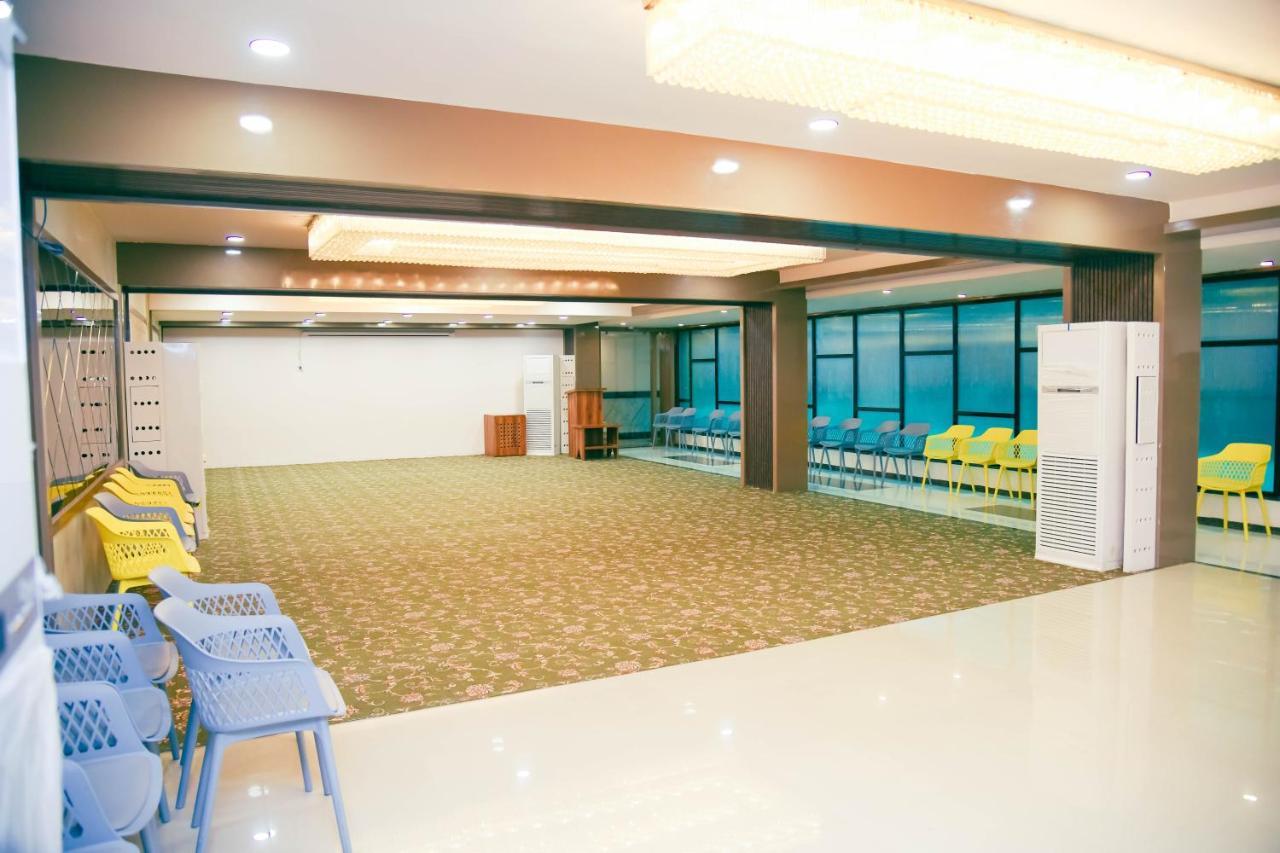 Hotel Tirth By Sonu'S Ujjain Esterno foto