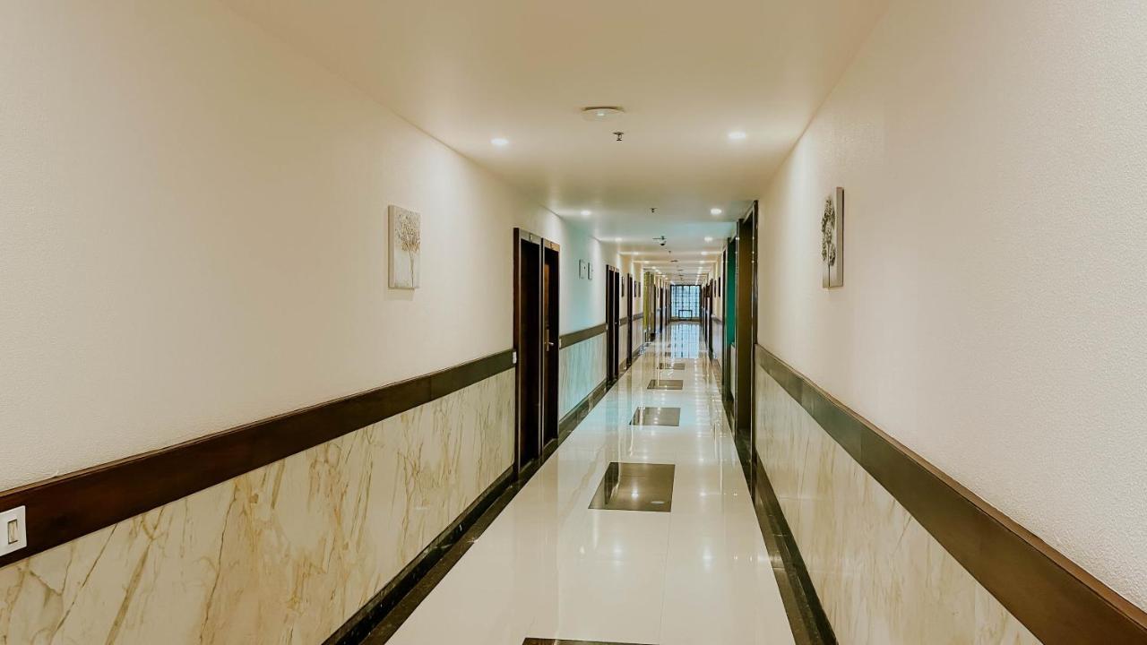 Hotel Tirth By Sonu'S Ujjain Esterno foto