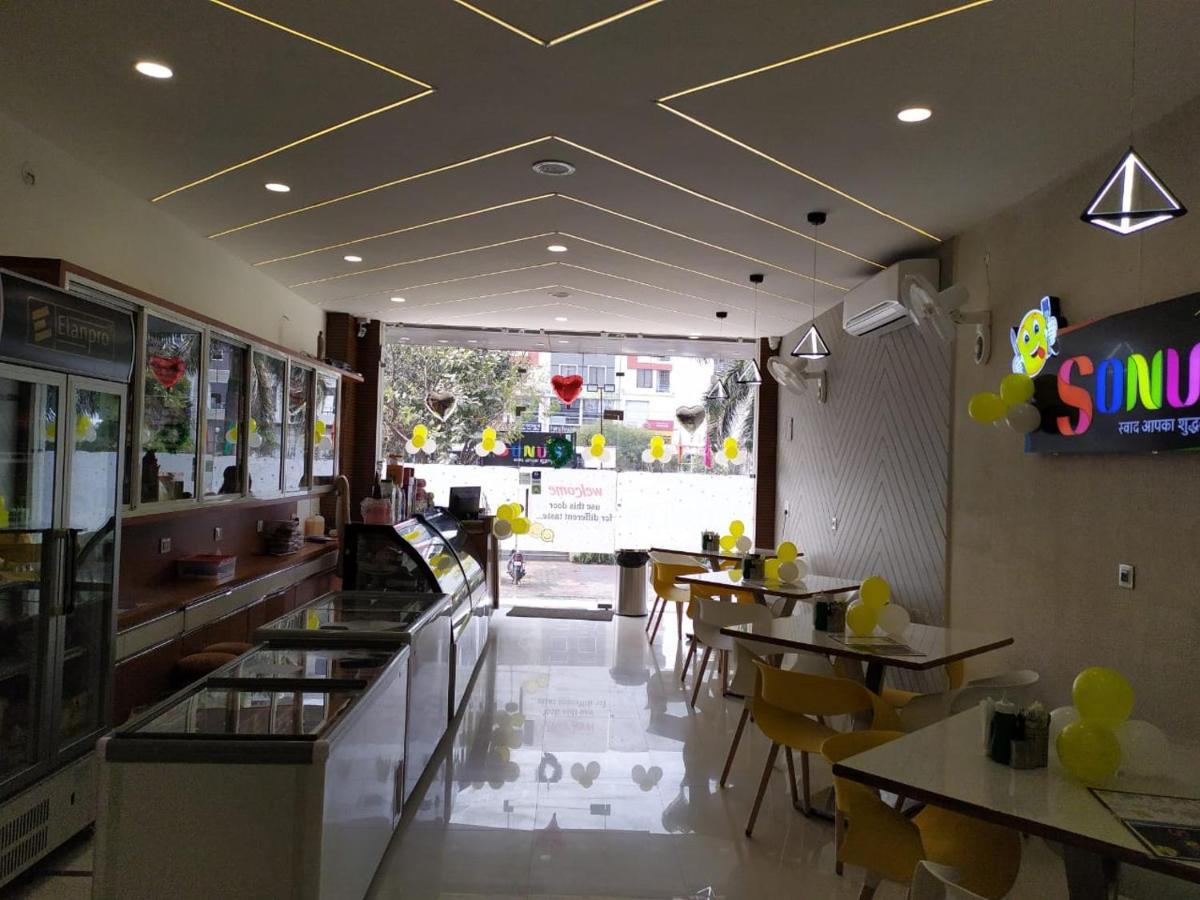 Hotel Tirth By Sonu'S Ujjain Esterno foto